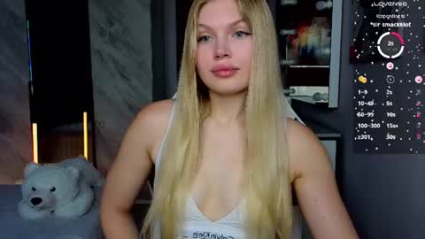 Caroline online show from 07-24-26, 03:48