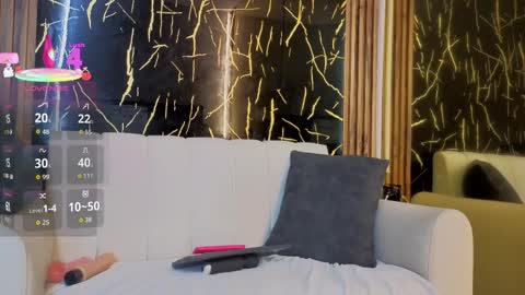 starlight_mature23_aws online show from 04-07-26, 09:15