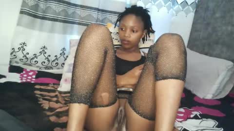 Snapshot of starnah chatting on 06-05-26, 12:44 starnah online show from 06-05-26, 12:44