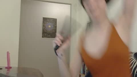 Evan online show from 02-18-26, 01:12