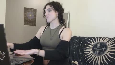 Evan online show from 03-05-26, 10:28