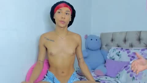 Snapshot of stassiebell chatting on 01-25-25, 11:55 stassiebell online show from 01-25-25, 11:55