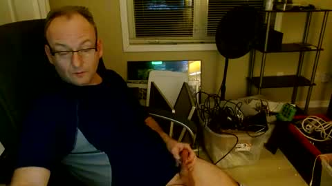 Snapshot of steakman007 chatting on 12-13-24, 11:45 Steakman online show from 12-13-24, 11:45