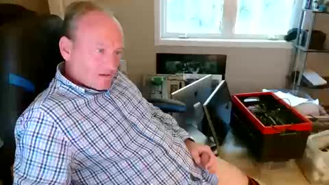 Snapshot of steakman007 chatting on 10-13-25, 01:11 Steakman online show from 10-13-25, 01:11