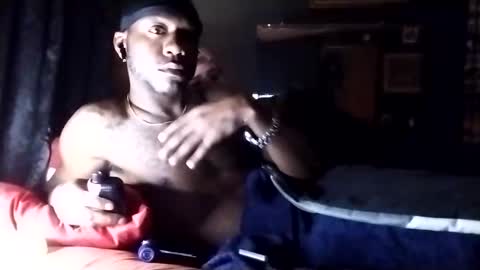 Infamousx online show from 12-18-25, 09:37