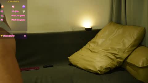 Steeve online show from 04-24-26, 02:58