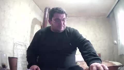 Snapshot of stefan90pt chatting on 02-05-26, 11:15 Stefan online show from 02-05-26, 11:15