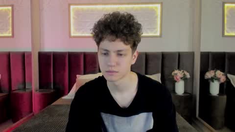 Esrefan online show from 03-01-26, 08:00