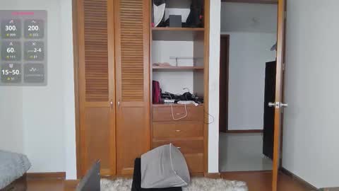 Stafania 3 online show from 11-13-25, 03:22