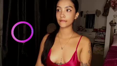 Snapshot of stefanny_pllus chatting on 09-12-25, 12:33 Im MiaIts my first day here online show from 09-12-25, 12:33