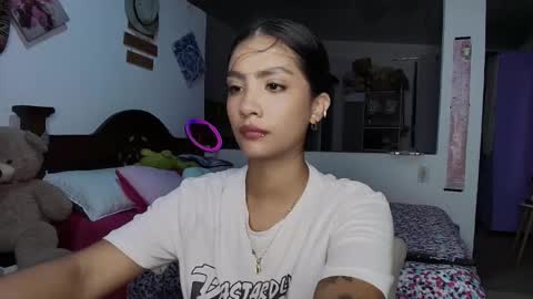 Snapshot of stefanny_pllus chatting on 09-20-25, 12:33 Im MiaIts my first day here online show from 09-20-25, 12:33