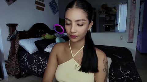 Snapshot of stefanny_pllus chatting on 09-26-25, 09:08 Im MiaIts my first day here online show from 09-26-25, 09:08