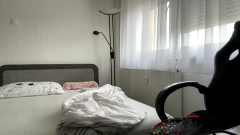 stefanomorelli online show from 10-14-25, 08:48