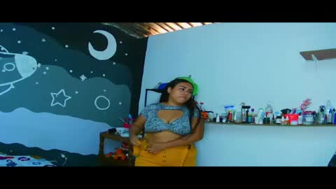 stefany gonzales online show from 04-25-26, 06:38