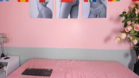 Stefany online show from 07-19-26, 11:36