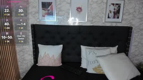 stefany_pablo1 online show from 03-08-25, 01:47