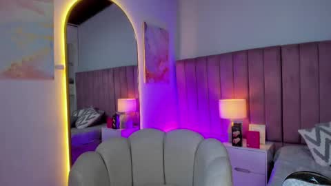 STEFANY online show from 04-23-26, 08:22