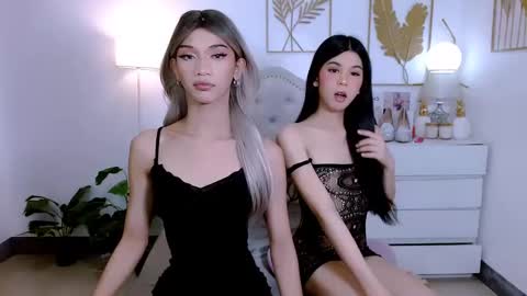 Snapshot of steffani_deluxe chatting on 12-07-24, 07:05 STEF online show from 12-07-24, 07:05