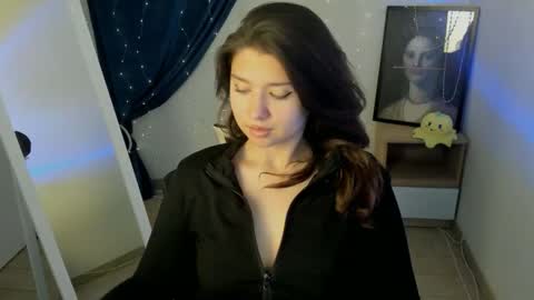 Snapshot of steffi_xo chatting on 05-15-26, 12:56 Steffi online show from 05-15-26, 12:56