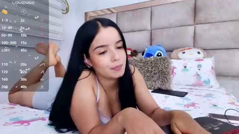 Stefany online show from 06-24-26, 12:53