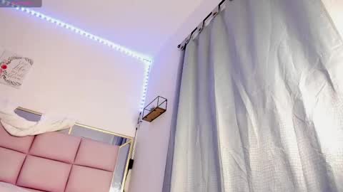 Tefy online show from 09-23-25, 01:52