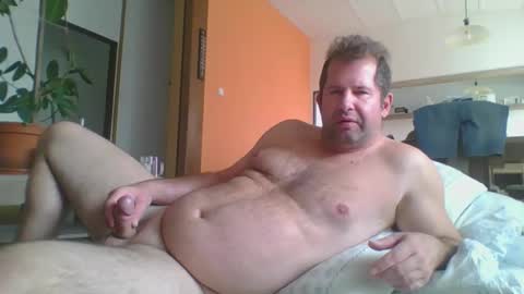 steki038434 online show from 09-10-25, 10:37