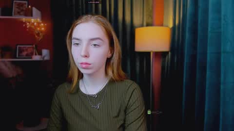 stella_flower online show from 04-29-26, 05:11