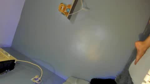 Stella Siner online show from 05-10-26, 05:01