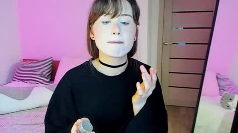 stella_sunny online show from 11-29-25, 12:24