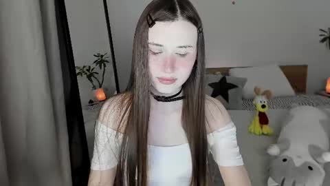stella_sunny online show from 08-05-26, 10:33