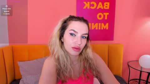 Snapshot of stellaalluring chatting on 05-28-26, 01:36 Stella online show from 05-28-26, 01:36