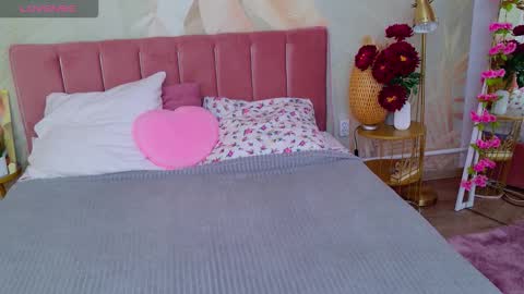 Stella 3 online show from 11-26-25, 07:20