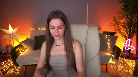 stellahoneywell online show from 06-04-26, 07:03