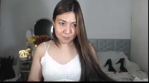 Stella online show from 11-12-25, 12:22