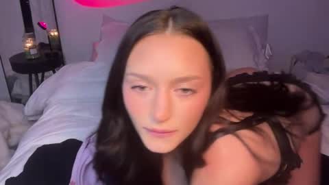 Stella Kay online show from 03-29-26, 02:00