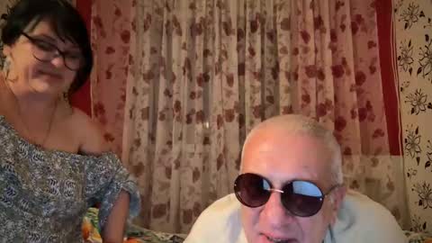 Snapshot of stellarteam chatting on 12-19-24, 11:46 StellarTeam online show from 12-19-24, 11:46