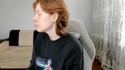 S T E L L A online show from 04-26-26, 11:08