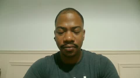 Snapshot of stemanlu9 chatting on 06-17-26, 05:21 Steman online show from 06-17-26, 05:21