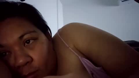 Snapshot of sten725 chatting on 10-15-25, 12:05 sten725 online show from 10-15-25, 12:05