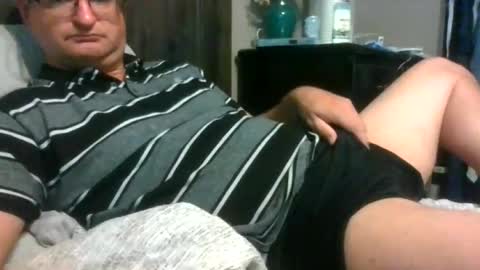Snapshot of stepdaddy81 chatting on 07-23-26, 10:29 stepdaddy81 online show from 07-23-26, 10:29