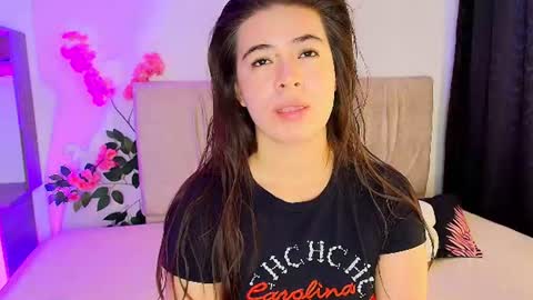 Emma online show from 07-04-26, 12:33
