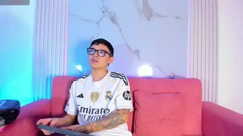 stephanandsamantha online show from 10-26-25, 10:04