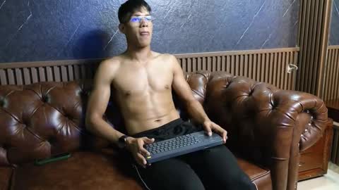 Stephan online show from 03-08-26, 02:04