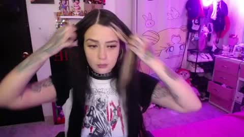 Snapshot of stephani_rousso chatting on 06-16-26, 11:40 joha cosmo online show from 06-16-26, 11:40