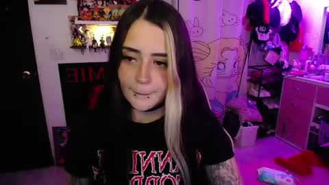 Snapshot of stephani_rousso chatting on 07-10-26, 11:29 joha cosmo online show from 07-10-26, 11:29