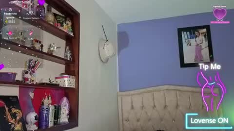 Stephania online show from 06-10-26, 06:18