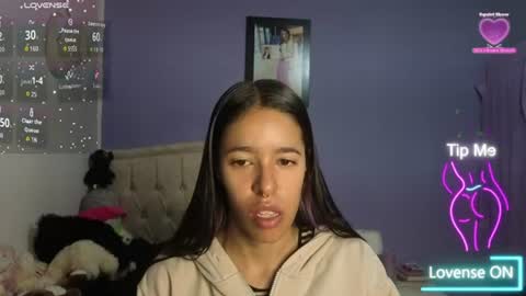 Stephania online show from 07-16-26, 02:01