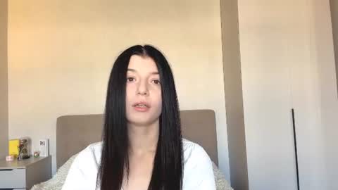Snapshot of stephaniaharpool chatting on 07-13-26, 03:31 Amelia online show from 07-13-26, 03:31