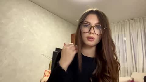 Stephani online show from 04-14-26, 03:40