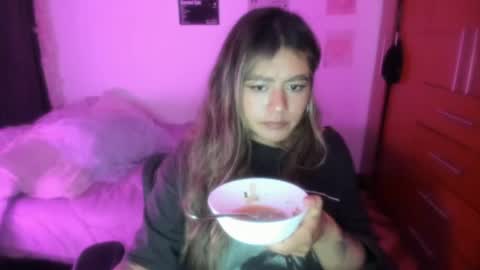 Stephanie  online show from 04-21-26, 03:35